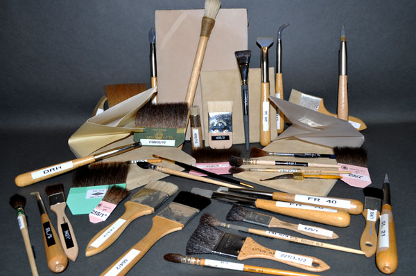 Gold Leaf Brushes, Tools and Gilding Supplies